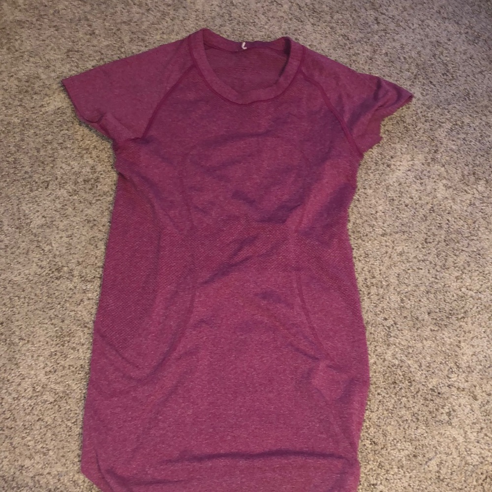 Lululemon swiftly tee